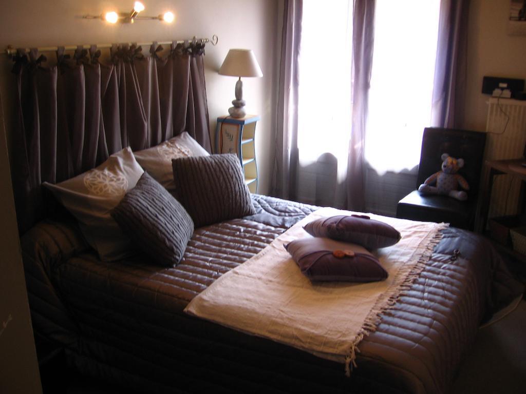 Hotel & Restaurant Le Chalvet Embrun Room photo